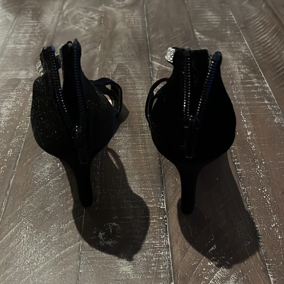 Velvet heels with rhinestones - Picture 4 of 8